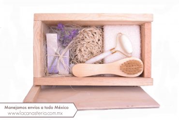 Cajas de Regalo con Kit de Spa de Lavanda