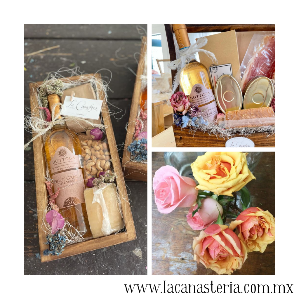 Cajas de regalo Arreglo de Flores y vino rosado para mujer de La Canastería con envio a domicilio en todo México. 