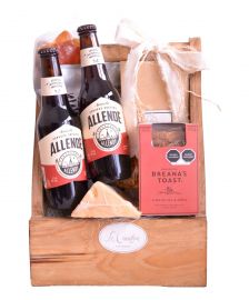 Canasta de regalo gourmet con cerveza: Allende Oscura