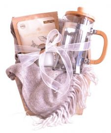 Canastas Navideñas con Cafetera Prensa Francesa y Frazada fina