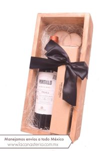 Caja de Regalo con Vino ideal para el Día del Padre