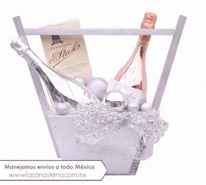 The Sparkling Basket: Pink and Silver