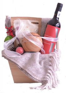 Arcones navideños con frazadas y vino