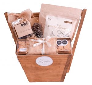 Gift box sin alcohol con diseño boutique y productos mexicanos de autor