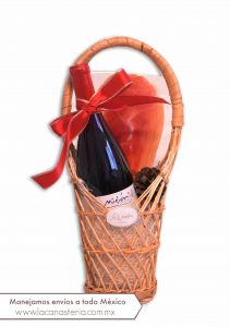 Arreglos de vino finos y económicos para regalos navideños en empresas