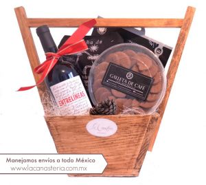 arcones navideños, café y galletas, canastas con vino mexicano, 