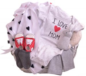 The I love Mom Baby Basket: Te amo Mami!