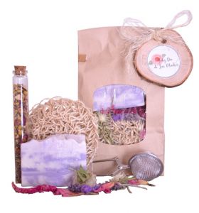 Divino kit de regalo mixto con sorpresitas de té y spa para un momentito de relajación lindo