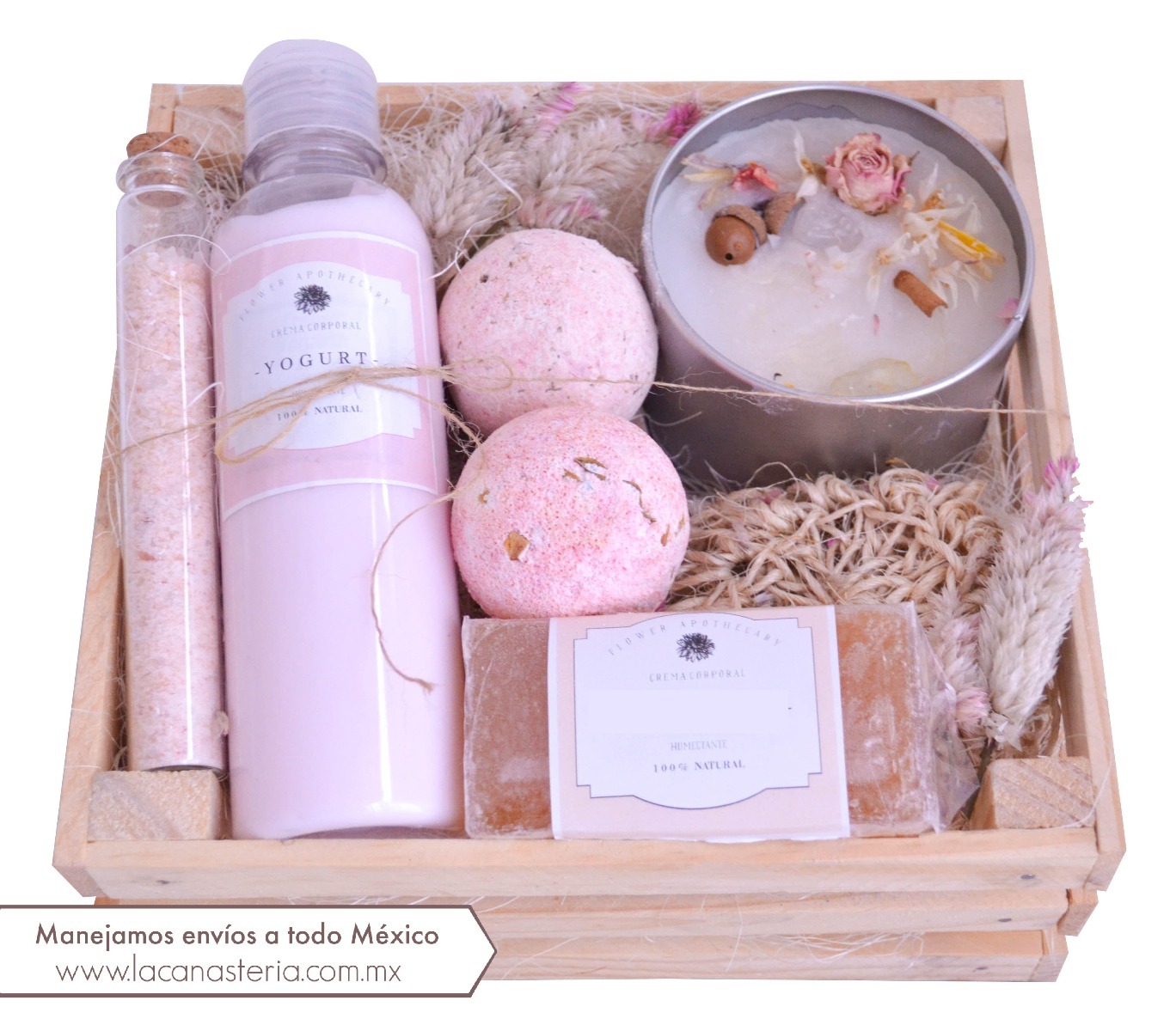 Set de regalo para mujer en color crema y rosa suave con calcetines de  toalla, sal de baño, vela y antifaz para dormir